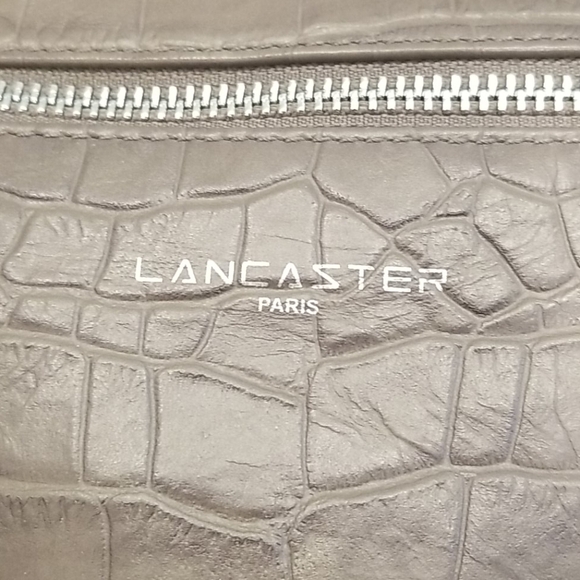 💕LANCASTER PARIS💕 Embossed Crocodile Backpack - Picture 14 of 16